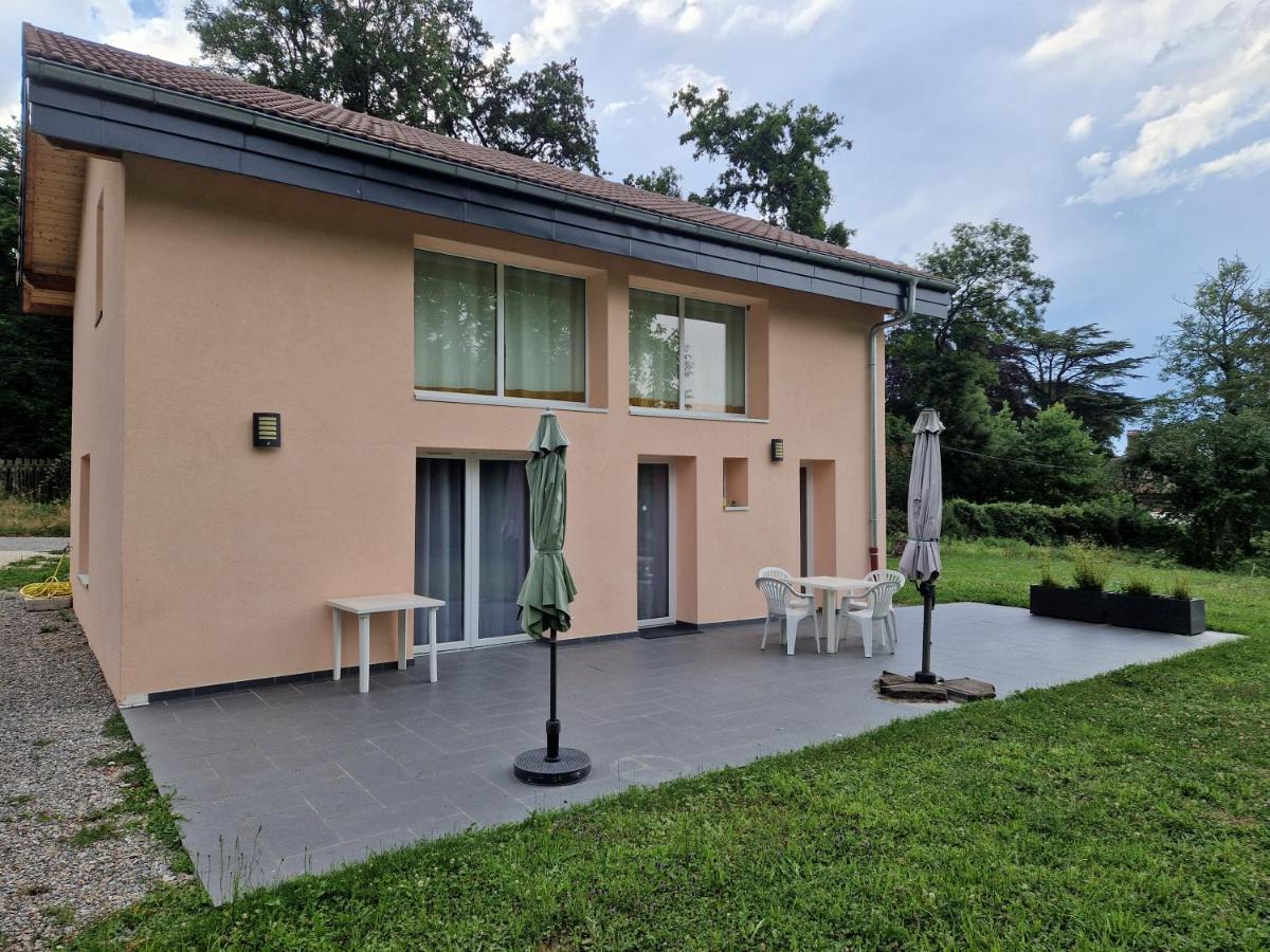 Le Petit Atelier Villa Ексенве Екстериор снимка